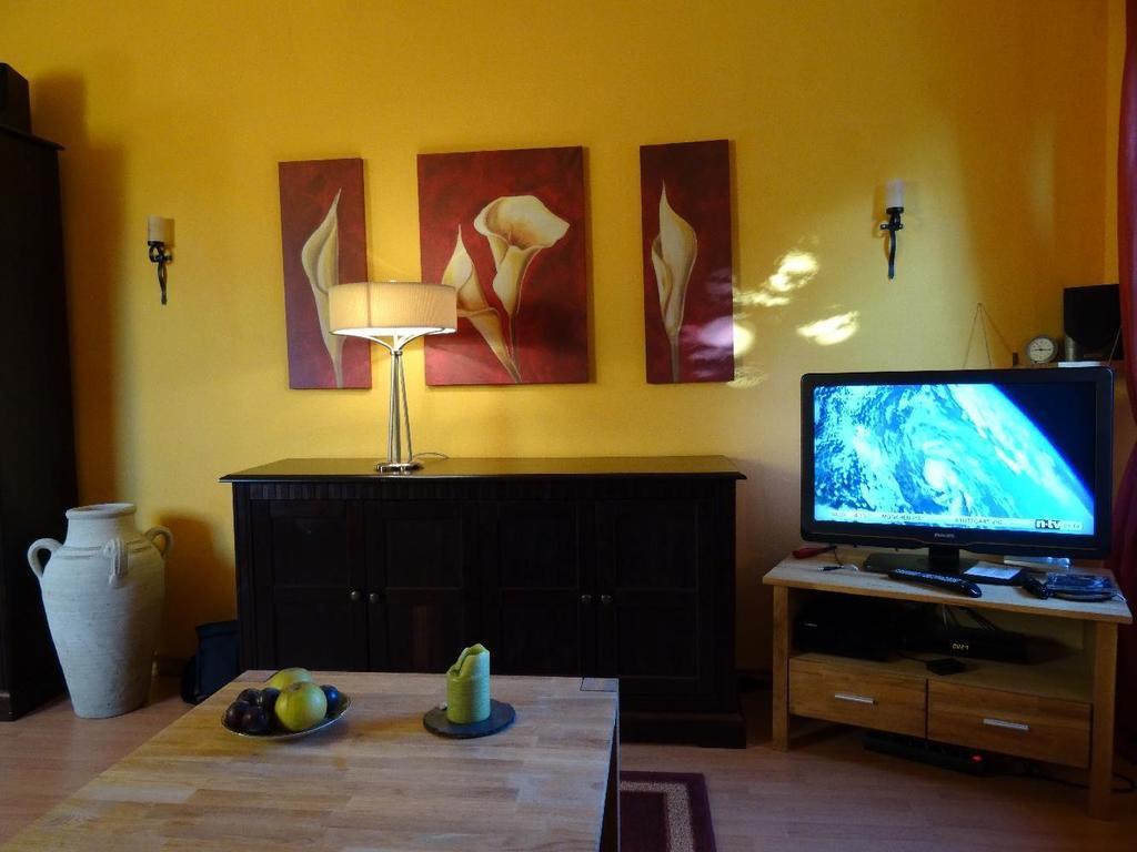 Apartamento Haus-Marla Tating Exterior foto